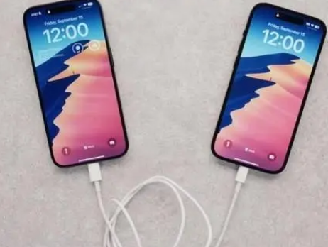 加查苹果15维修店分享iPhone15可以给安卓充电吗 